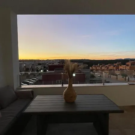 Penthouse With Pool & Rooftop Apartment